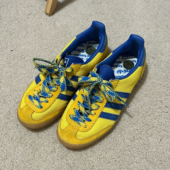 Adidas spezial blue and yellow
